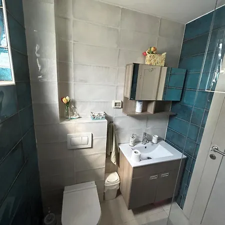 Apartment Ana's 2 Bedrooms Lovely Flat Podgorica