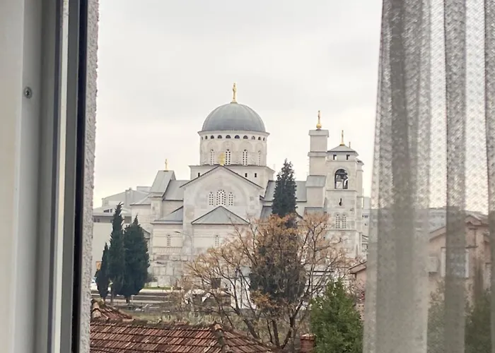 Ana's 2 Bedrooms Lovely Flat ポドゴリツァ