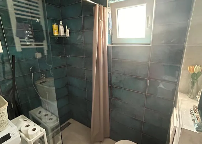 Daire Ana's 2 Bedrooms Lovely Flat Podgoriçe